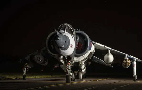 Picture weapons, the plane, RAF Harrier GR.3 XZ991, RAF Cosford