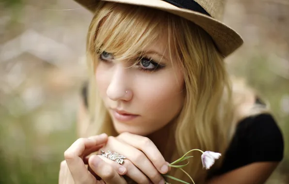 GIRL, LOOK, FLOWER, HAT, ZOE