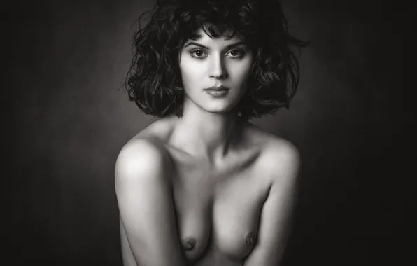 Chest, portrait, b/W, Nicole, Michael Schnabl