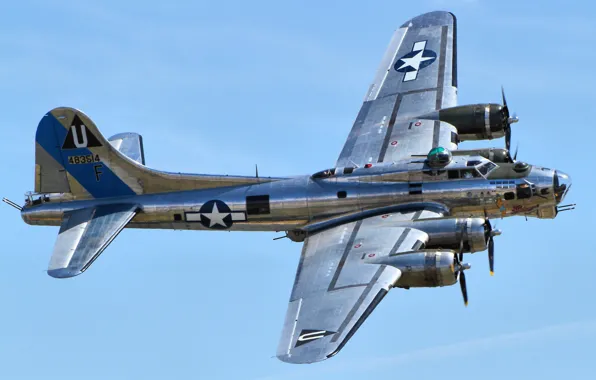 Picture bomber, B-17, four-engine, heavy, Flying Fortress, The "flying fortress"