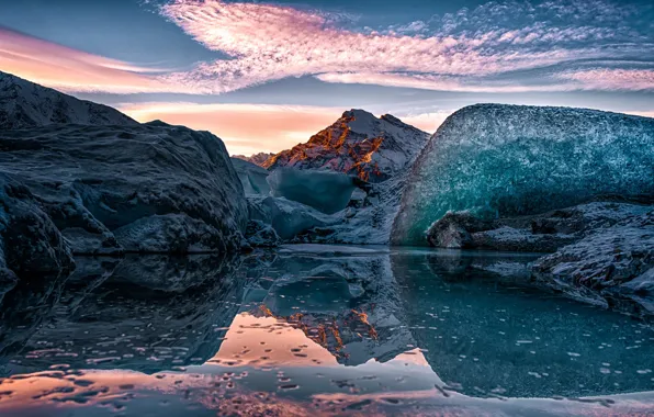 The sky, ice, Alaska