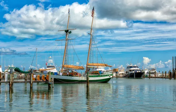 Sea, the sky, the sun, clouds, coast, yachts, FL, USA