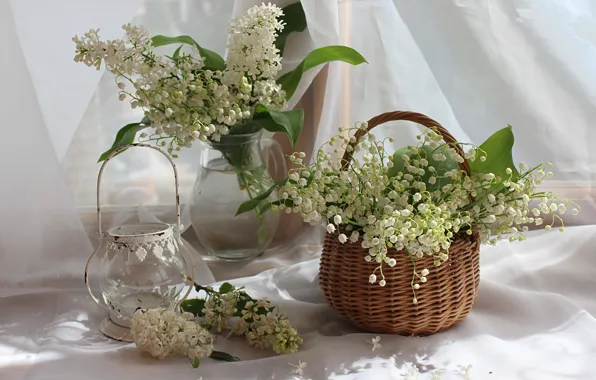 Picture flowers, lilies of the valley, lilac, composition