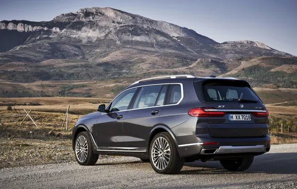Picture mountains, BMW, 2018, crossover, SUV, at the curb, 2019, BMW X7