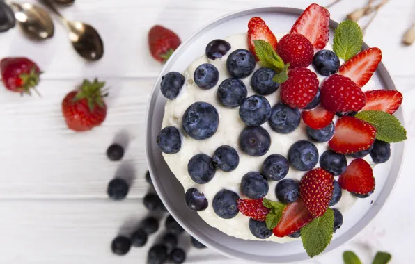 Berries, strawberry, cake, blueberries