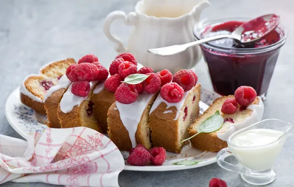 Berries, raspberry, jam, cupcakes