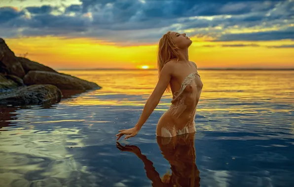 Girl, sexy, wet, sea, nipples, photo, sunset, photographer