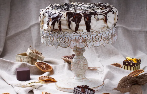 Gifts, dessert, meringue, chocolate glaze, Stolyevych Yulia