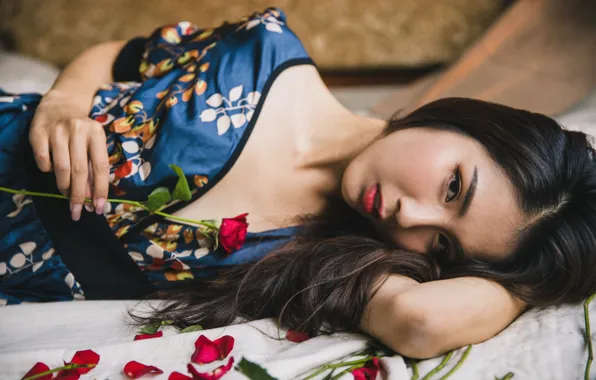 Picture girl, flowers, face, hair, roses, Asian, cutie
