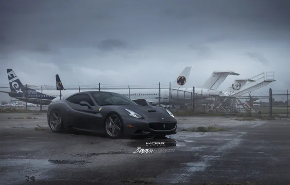Picture car, Ferrari, California