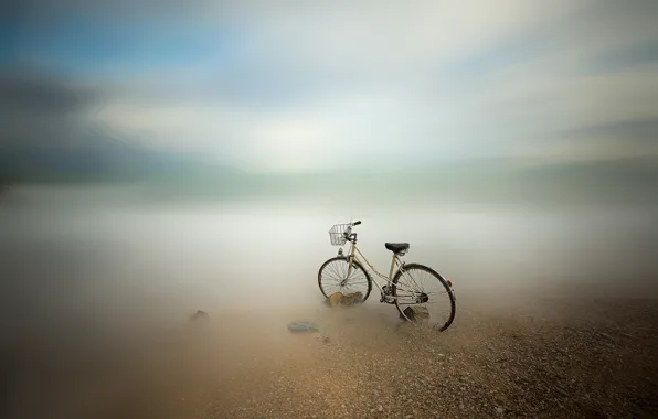 Picture sea, bike, blur