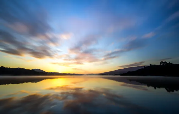 Sunset, nature, lake, California, the Upper Crystal Springs Reservoir. Silicon Valley