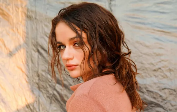 Back, makeup, actress, singer, Joey King, look light, background wall, Joey King