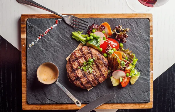 Meat, vegetables, sauce, steak