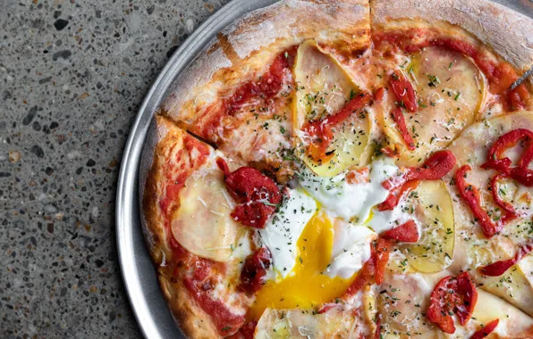 Pizza, eggs, tomatoes