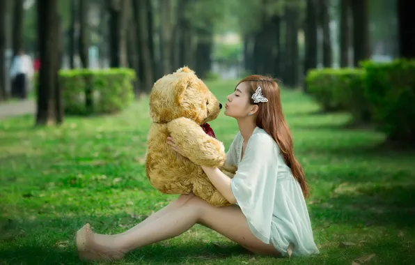Girl, bear, Asian