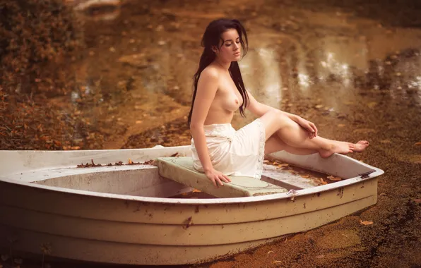 Chest, water, sexy, pose, model, boat, skirt, makeup