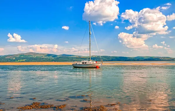 Picture the sky, clouds, coast, yacht, UK, Sunny, Aberdyfi