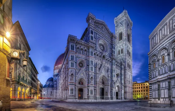 Picture twilight, Italy, Florence Cathedral, The most holy Mary of the Flower