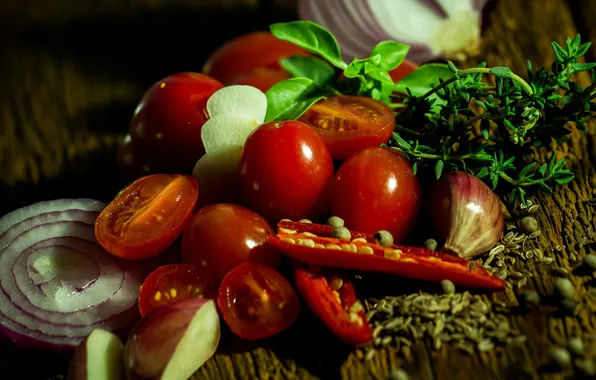 Greens, bow, pepper, tomatoes, garlic