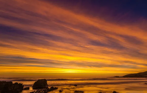 Picture sea, the sky, clouds, sunset, stones, shore