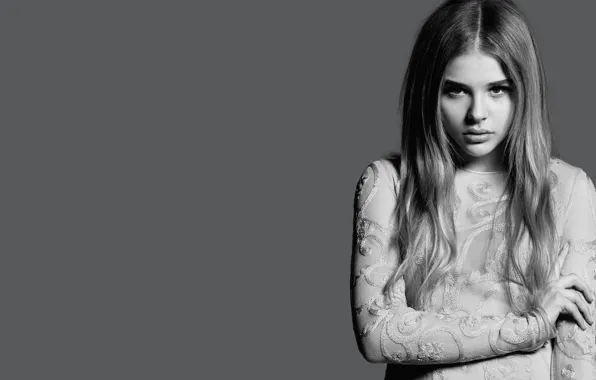 Look, girl, background, actress, black and white, Chloe Grace Moretz, Chloë Grace Moretz, Chloe Grace …