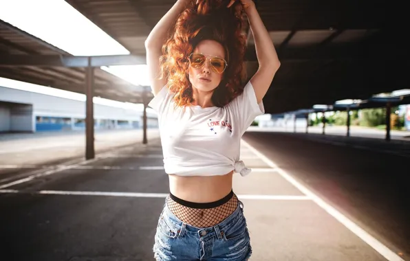 Picture girl, the sun, pose, shorts, portrait, makeup, Mike, glasses