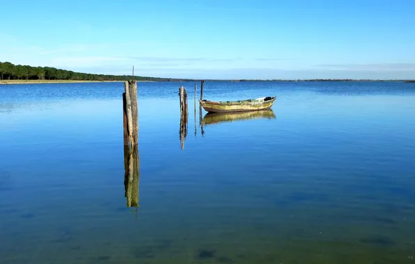The sky, lake, river, boat, horizon
