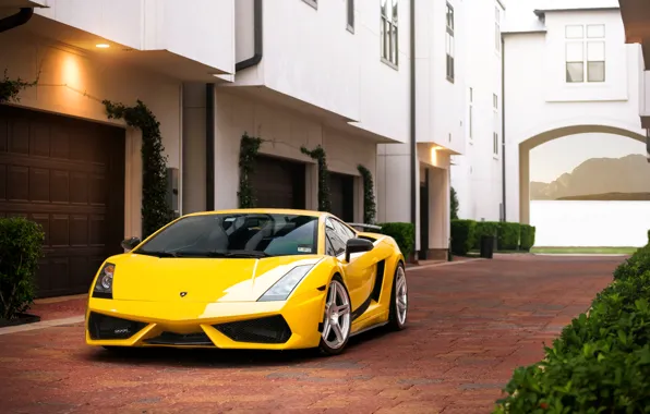 Picture the building, Lamborghini, pavers, Superleggera, Gallardo, yellow, Lamborghini, yellow