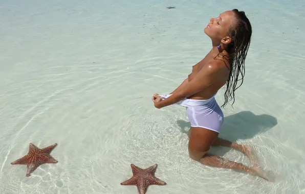Chest, stars, feet, dark, nipples, light, Topless, wet