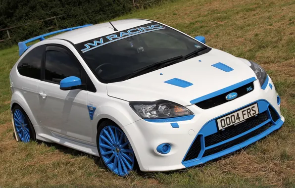 Picture white, jw racing, ford. focus