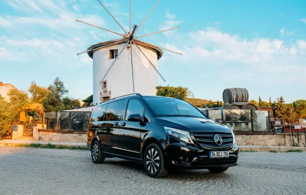 Mercedes Benz, windmill, Vito