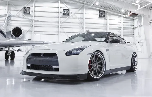 Hangar, cars, auto, Nissan GTR R35
