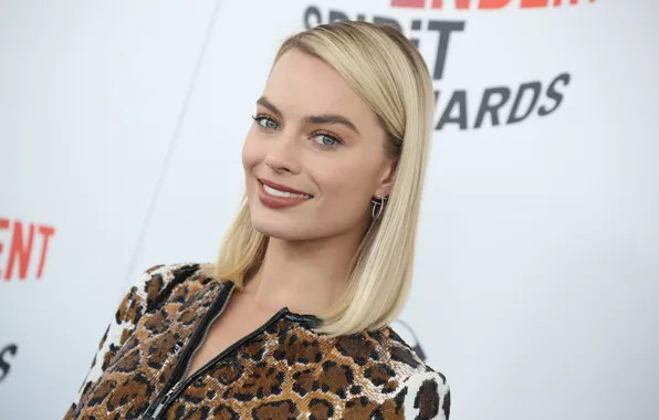 Picture look, pose, smile, makeup, actress, blonde, photoshoot, smile