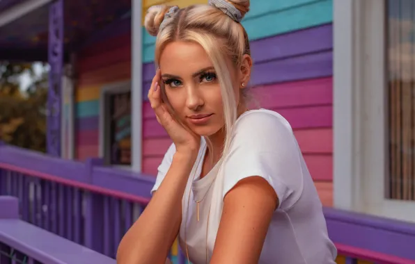 Girl, t-shirt, blonde, girl, hairstyle, porch, blond