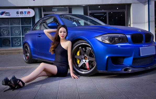 Look, girl, BMW, Asian, beautiful girl, blue auto, sitting on the machine