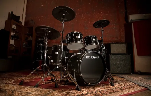 Room, drums, drum set, carpets, Roland