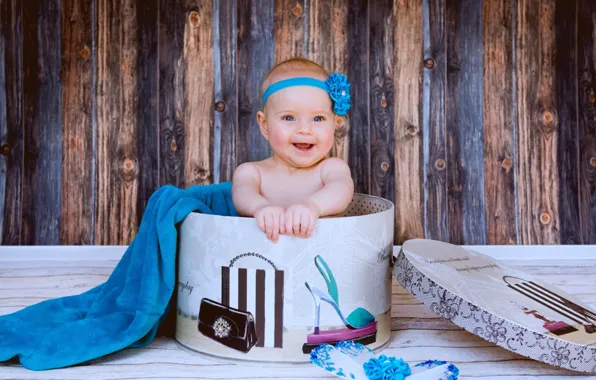 Smile, background, box, girl, baby, baby, fashionista