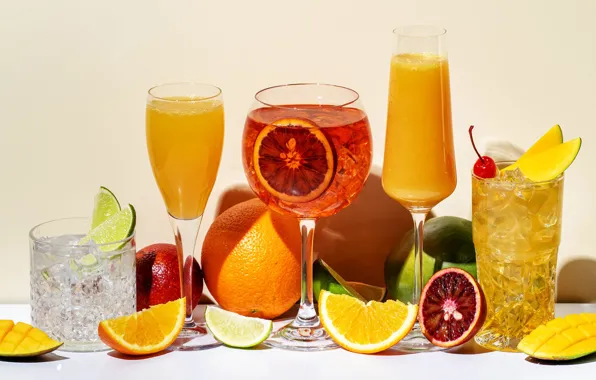 Light, table, ice, oranges, glasses, juice, cocktail, lime