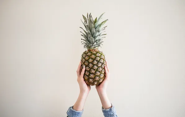 Wall, hands, pineapple