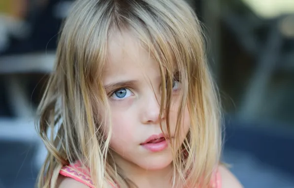 Picture girl, curls, Fabienne Van Brabant