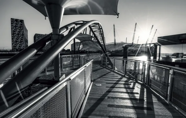 Bridge, the city, architecture