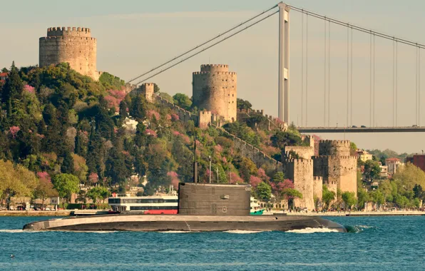 Submarine, Turkey, The Bosphorus