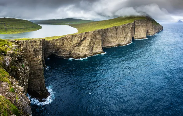 Picture rock, lake, the ocean, Faroe Islands, Faroe Islands, Vagar, Leitisvatn