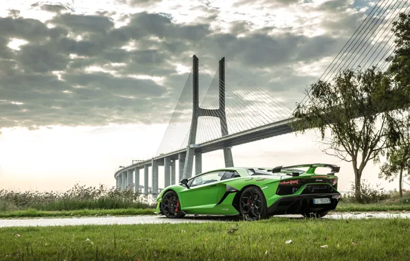 Picture bridge, Lamborghini, supercar, rear view, 2018, Aventador, Lisbon, SVJ
