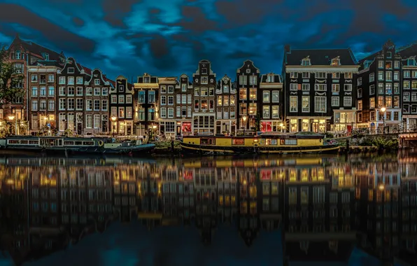 Picture night, the city, Amsterdam