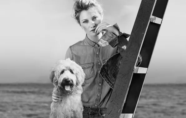 Photoshoot, Abercrombie &ampamp; Fitch, Ashley Hinshaw