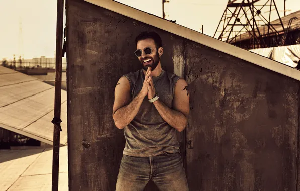 Pose, glasses, male, Chris Evans