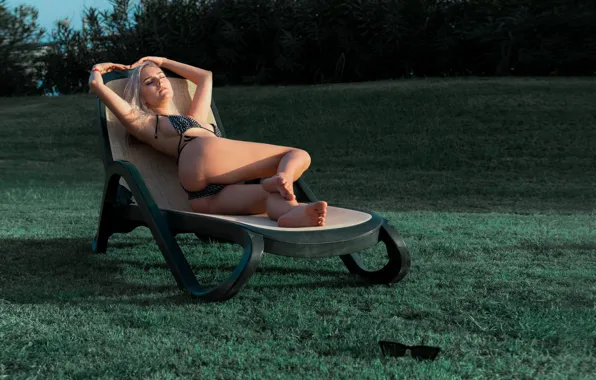 Grass, ass, model, garden, women, blonde, bikini, lying down