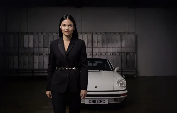 Brunette, Porsche 911 Carrera, professional tennis player, Brand ambassador, Emma Raducanu